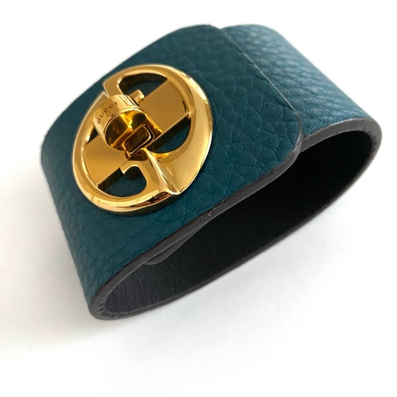 Gucci Cuff Leather Bracelet - Picture 2 of 9